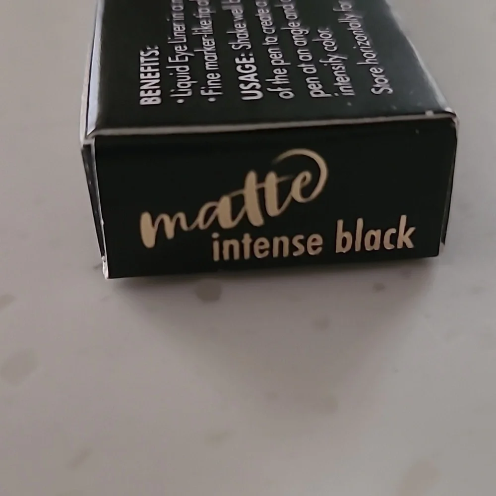 Stila Stay All Day Matte Liqud Eyeliner Intense Black NIB